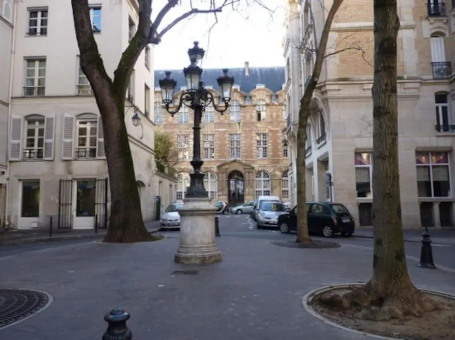 Apartment Saint-germain-des-pres In *